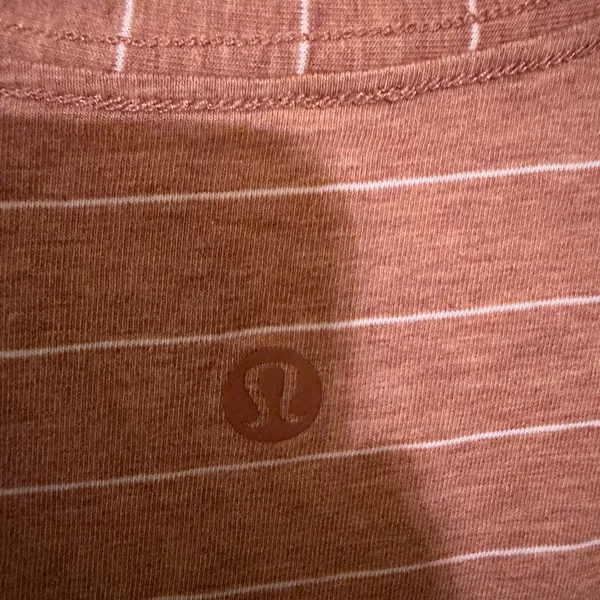lululemon athletica Mauve Striped Short Sleeve Tee - Image 3