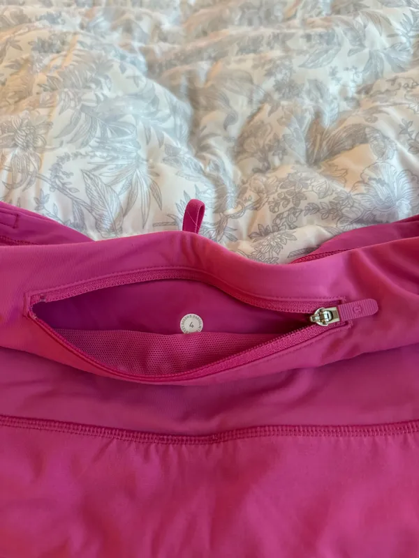 Lululemon Speed Up Shorts High-Rise 2.5" Sonic Pink - Image 3