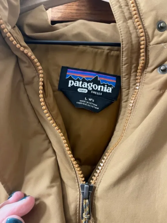 Patagonia Women’s L - Image 2