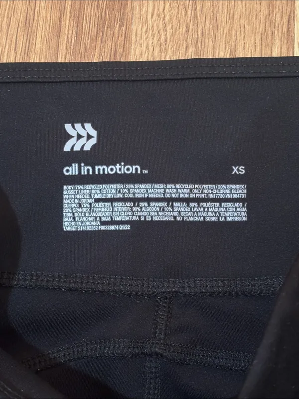 All in Motion High-Waist Black Women's Bike Shorts with Pockets - Image 2