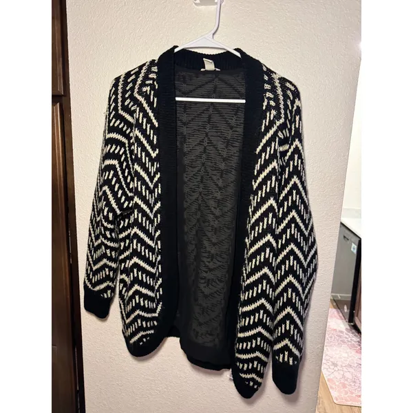 Forever 21 Womens Open Front Chevron Zigzag Knit Cardigan Sweater Black Cream M - Image 2