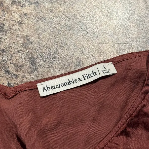 Abercrombie & Fitch Womens Tank Top Satiny V Neck Y2K 90s Brown Size Large GI - Image 2