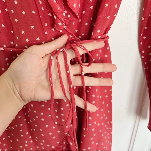 Realisation Par • The Alexandra wrap silk mini dress Red Star print ruffled - Image 9