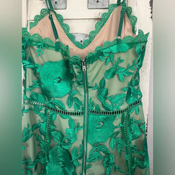 Lulus Deeply Cherish Green Lace Dress sz XS - Image 8