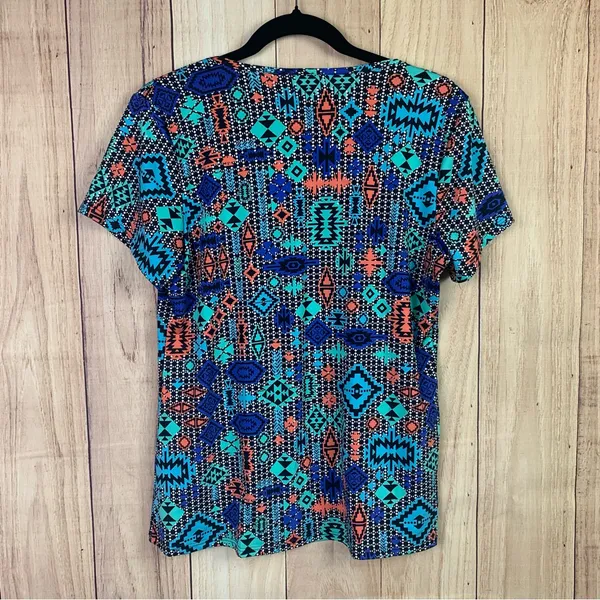 Colorful‎ Geometric Print Women's Top Blue Size L - Image 4