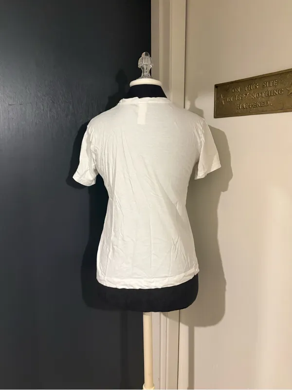H&M White Short Sleeve 100% Cotton Crewneck Tee 💜 - Image 3