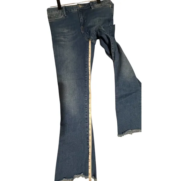 Free‎ People Mid Rise Raw Hem Flare Jeans Medium Wash Blue W28 61855-16515125 - Image 6