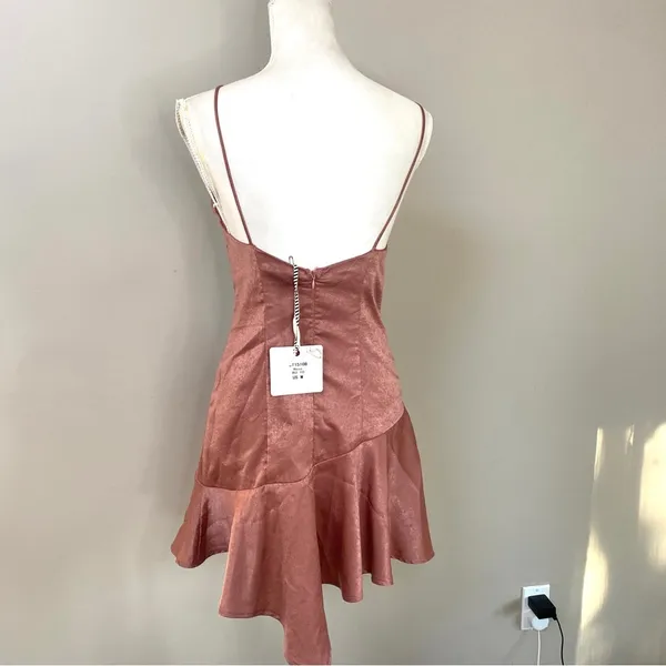 NWT Angel Biba Asymmetrical Dusty Pink satin mini dress size Medium - Image 7