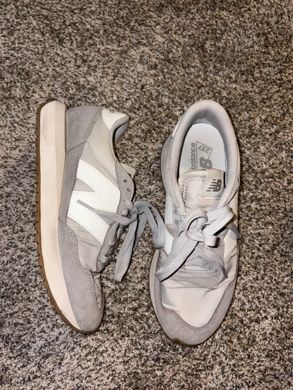 New Balance Shoes - Image 2