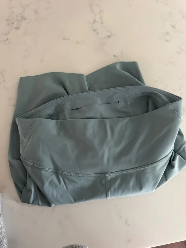 Lululemon Biker Shorts 10" - Image 3