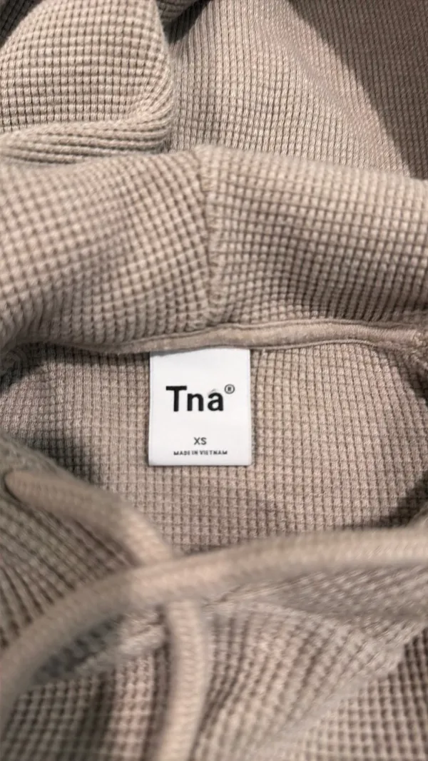 Aritzia TNA Hoodie - Image 3