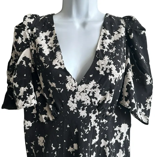 Banana Republic Matte Silk Maxi dress Sz 18 Babydoll Floral Vintage Inspired - Image 5