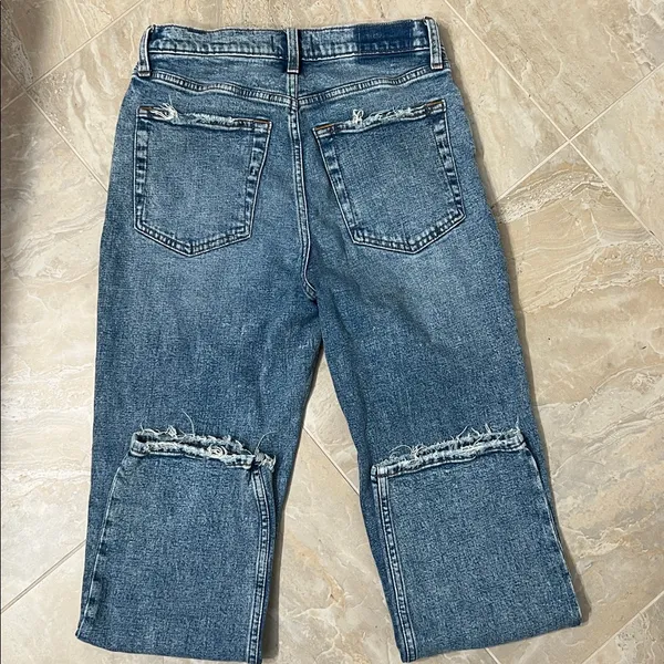 Abercrombie & Fitch Ultra High Rise Straight Size 28R - Image 8