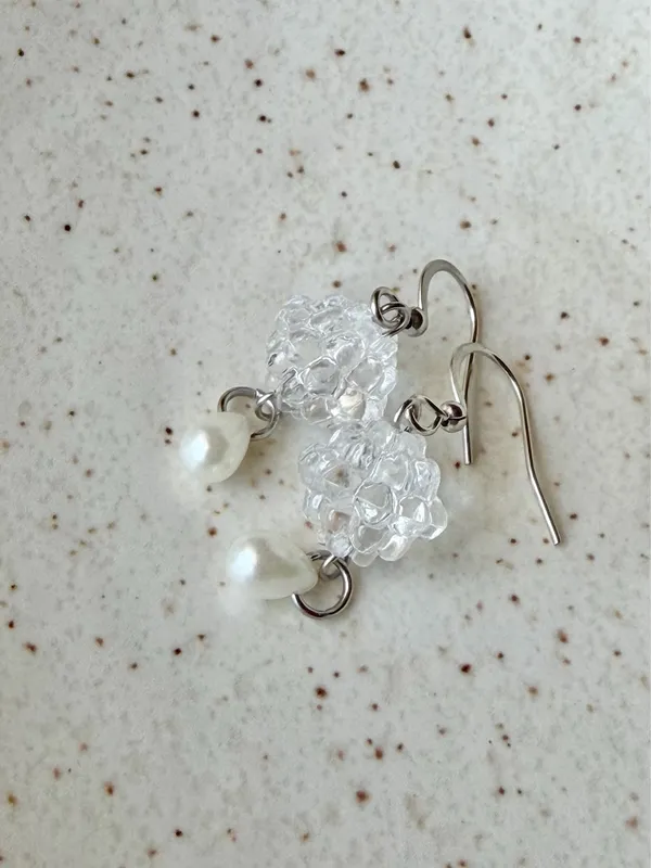 Handmade fairy cute Kawaii retro dangle earrings 🍃🤍 - Image 4