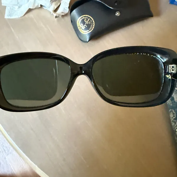 Ray-Ban Jackie Ohh RB4101 601 Women's Black Oversized Cat Eye Sunglasses - Image 18