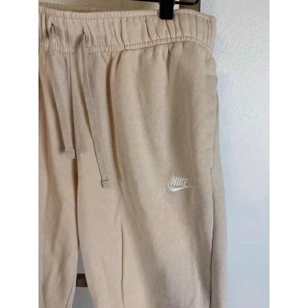 Nike Sportswear Club Fleece Women's Joggers Tan Comfy Sweatpants Size Medium - Image 2