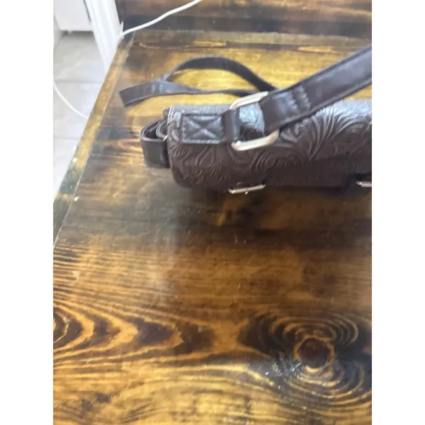 Mossimo Brown Embossed‎ Crossbody Purse - Image 4