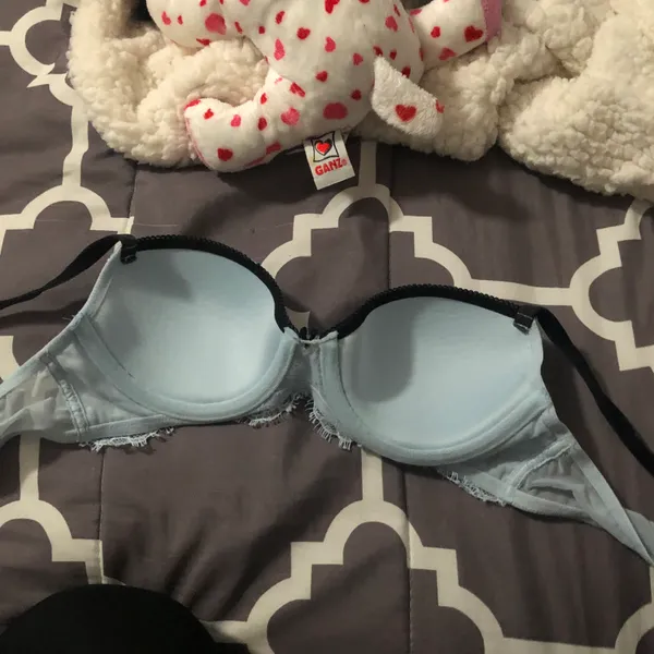 Victoria's Secret bra - Image 2