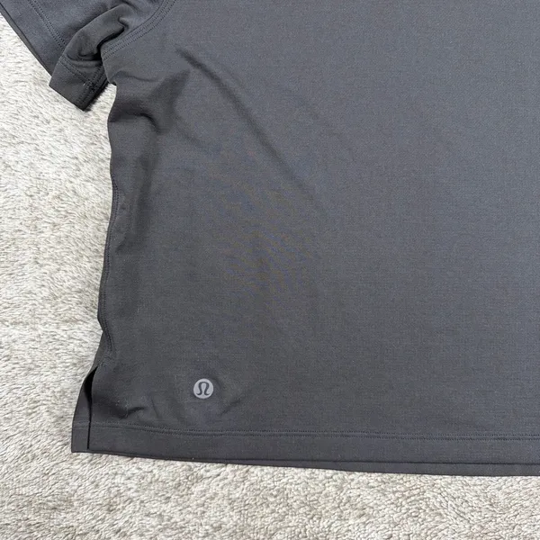 Lululemon Ultralight Waist Length Tee Women's 6 Black - Image 7