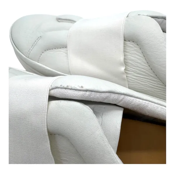 Women’s UGG Libu Stretchy White Leather Slip On Sneakers Sz 8.5 Elastic Narrow - Image 5