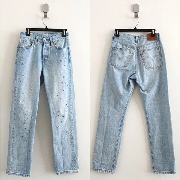 Levi's 501 Light Wash Embellished Rhinestone Silver Stud Jeans Size 25 - Image 2