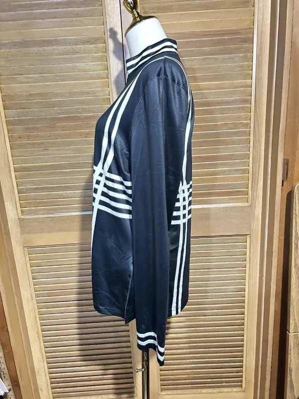 CEGOLFS Women’s Black/White Striped 1/4 Zip Mock Neck Pullover Active XL NWT - Image 4