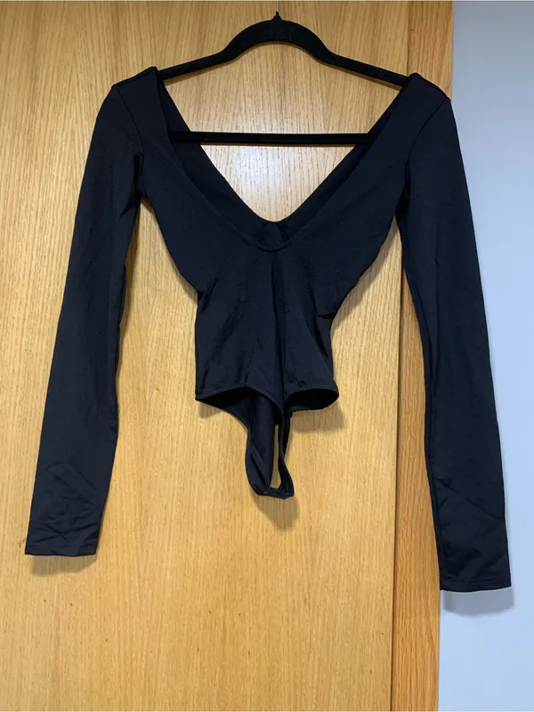 Bershka Black Long-Sleeve V-Neck Bodysuit - Size XS - Image 2