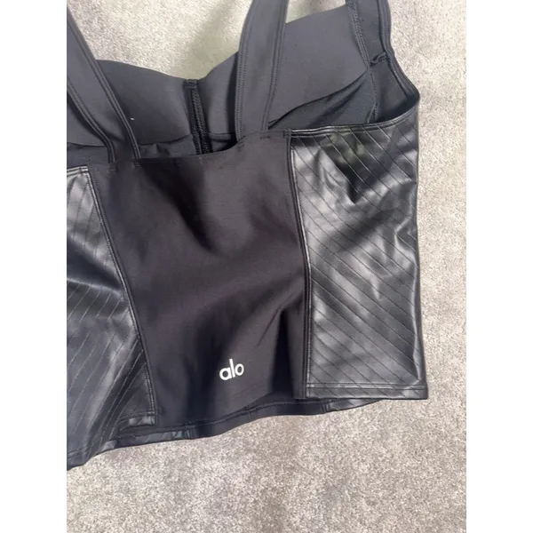 Alo Airlift Winter Warm Cropped Supermoto Tank Top Black Large - Image 3