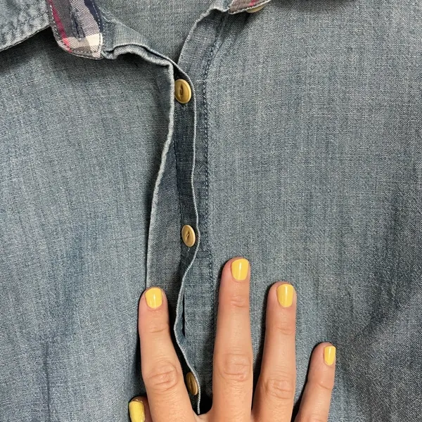 Lightweight Denim Chambray Button Down shirt long sleeve - Image 7