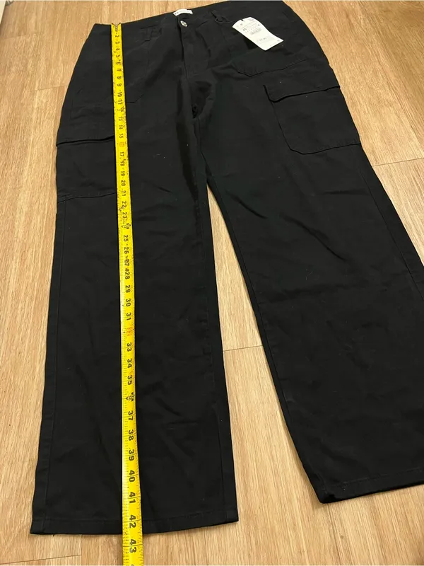 Zara Black Wide-Leg Cargo Trousers - Image 5