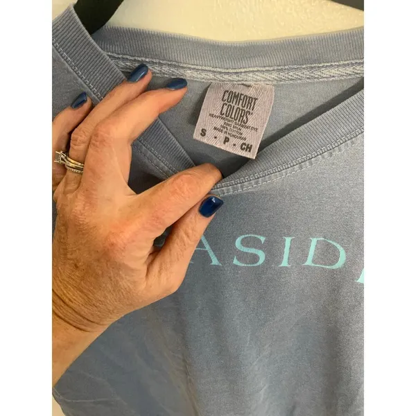 Seaside Comfort Colors Tshirt size small - Image 2