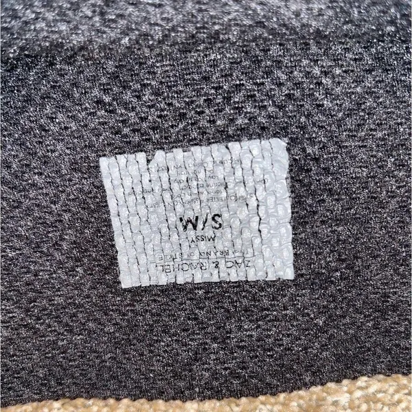 Knit high waisted leggings - Image 3