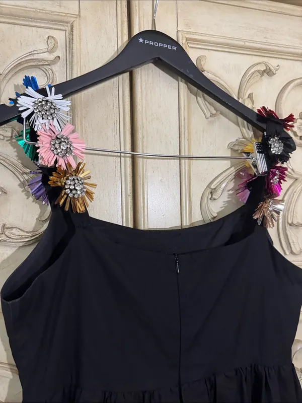 Queen of Sparkles Black Sequin Flower Strap Fit-and-Flare Dress Size Medium - Image 7