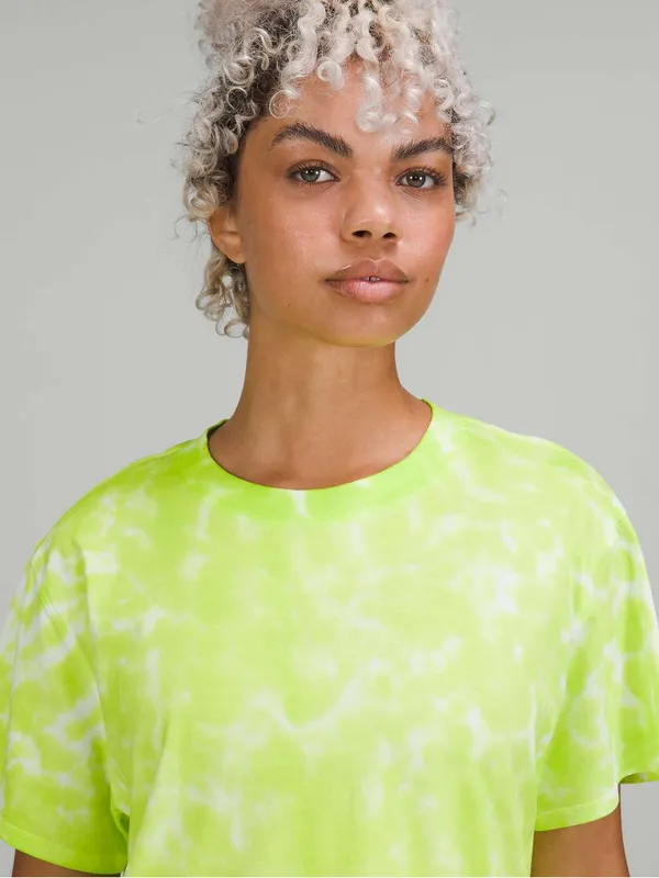 Lululemon All Yours Cotton T-Shirt Size 8/M Marmoleado Tie Dye Eccentric Lime - Image 2