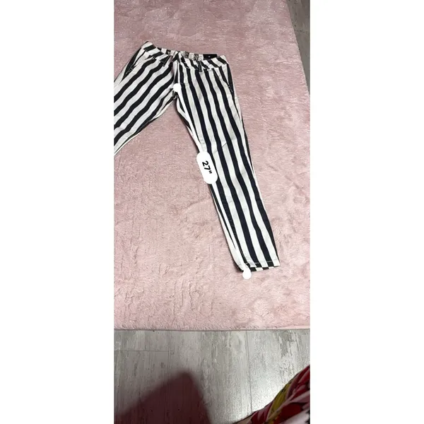 Women's/Juniors V.I.P. Black & White Stripe Size‎ 1/2 New I0200 - Image 5