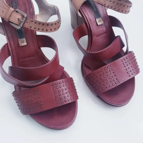 Alberto Fermani Stud Strappy Chunky Heels Size 6.5 - Image 4