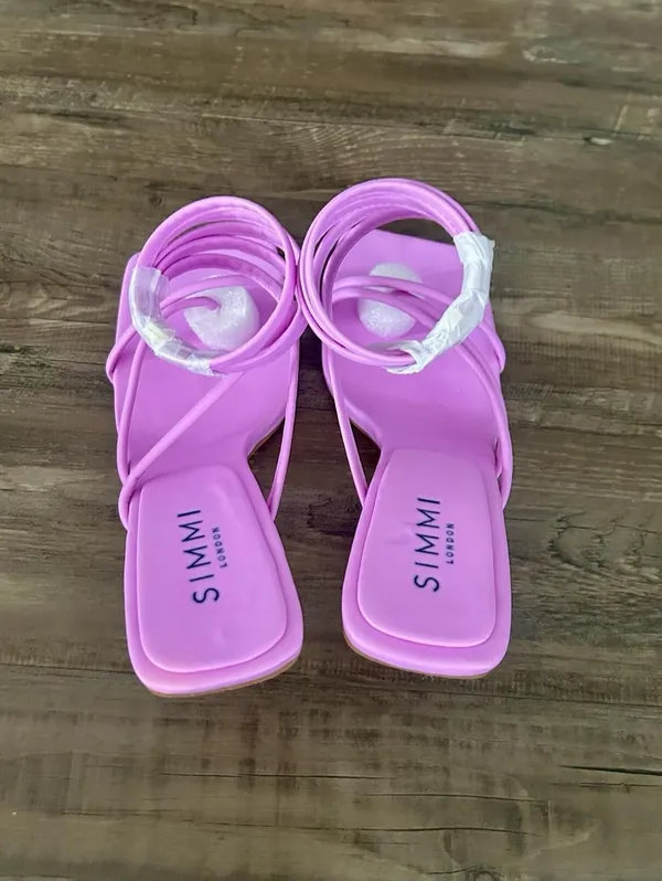 Simmi London Alisa Pinkish Purple Strappy Wraparound Sandals Size 8 - Image 3