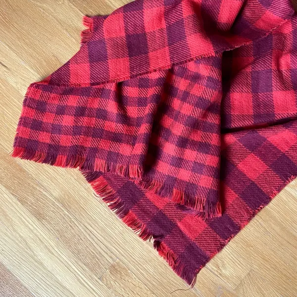 Sinsay Red Plaid Scarf Buffalo Check Fringe Winter Scarf One Size - Image 2