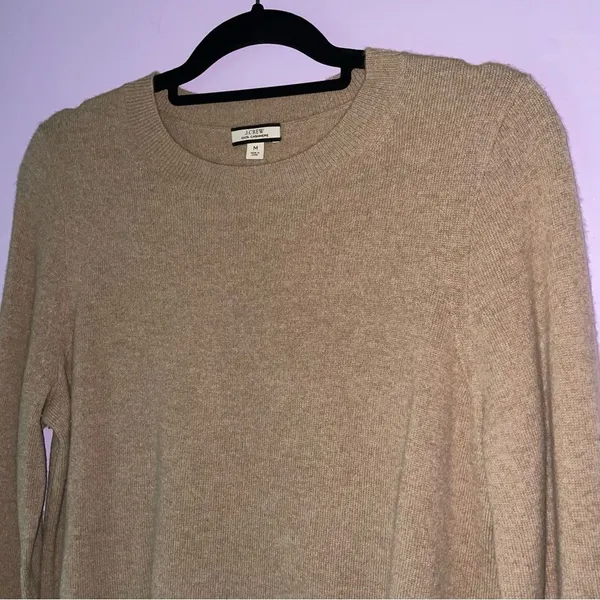 J Crew Size M Tan Cashmere Sweater Crew Minimalist Contemporary Capsule - Image 2