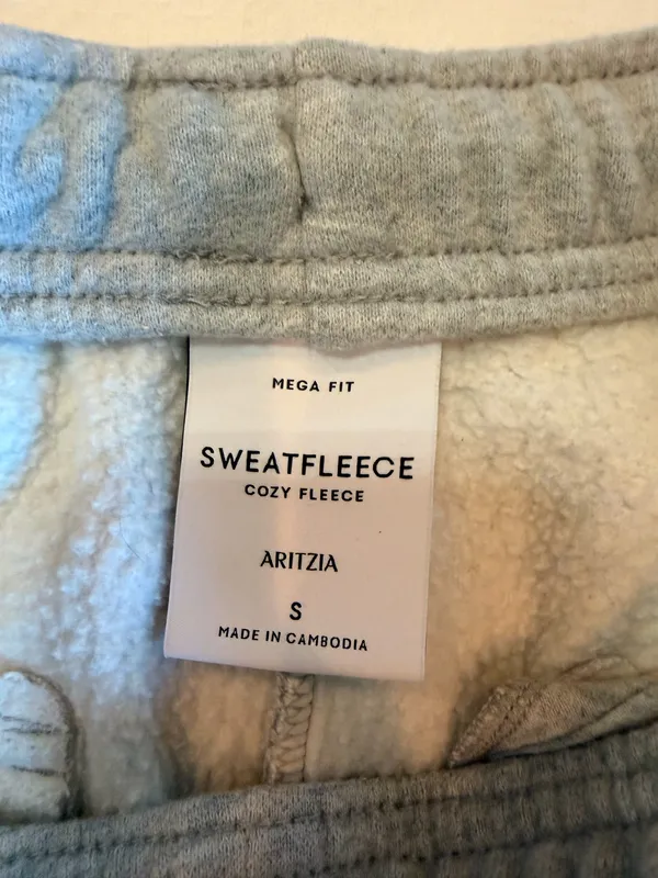 Aritzia Sweatfleece Mega Cargo Sweatpants Women’s Small Gray Cozy Fleece - Image 3