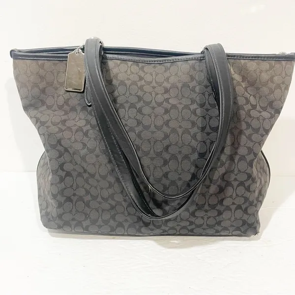 COACH #79579 Signature Taylor Tote Black &‎ Gray Jaquard with Leather Trim - Image 9