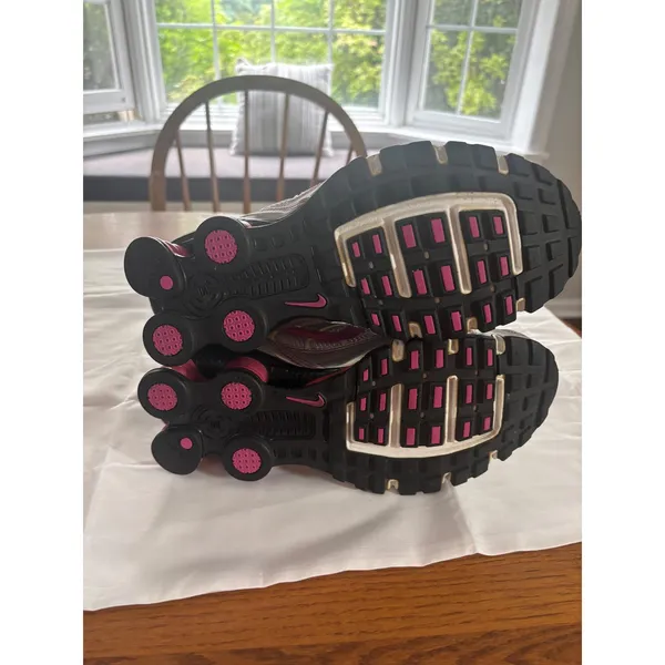 Nike Shox 2007 Metallic Silver Pink Running Shoes Womens 8 Vintage - Image 4