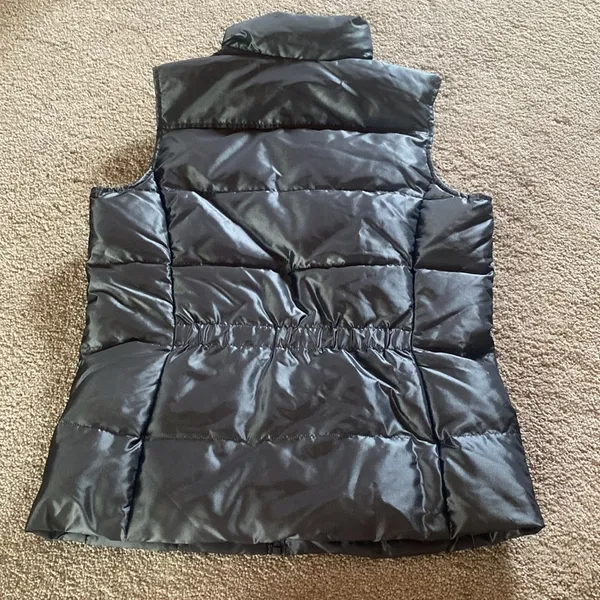 LANDS' END PS (6-8) Slate Shimmer 600 Fill Power Down Feather Vest SMALL 6-8 - Image 2