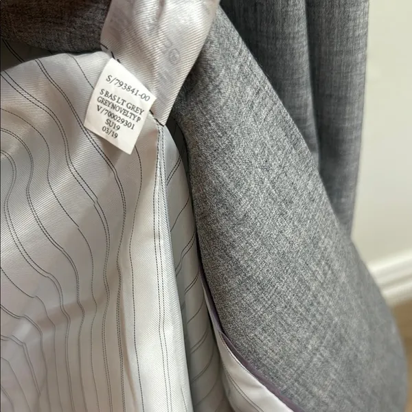 Banana Republic Gray novelty Sport Coat Modern Fit size 4 - Image 2