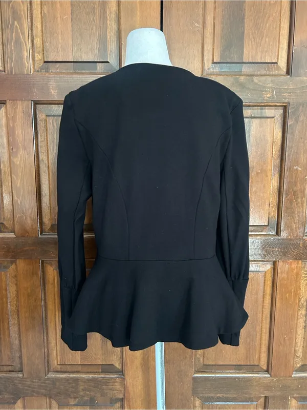 Cabi Agency Peplum Blazer Jacket Size 8 Black 3549 Ponte Knit Wrap Work Wear - Image 4