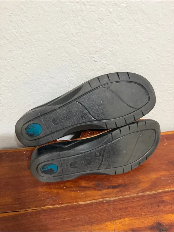 Rieker Woven Leather Sandals Size 39 - Image 5