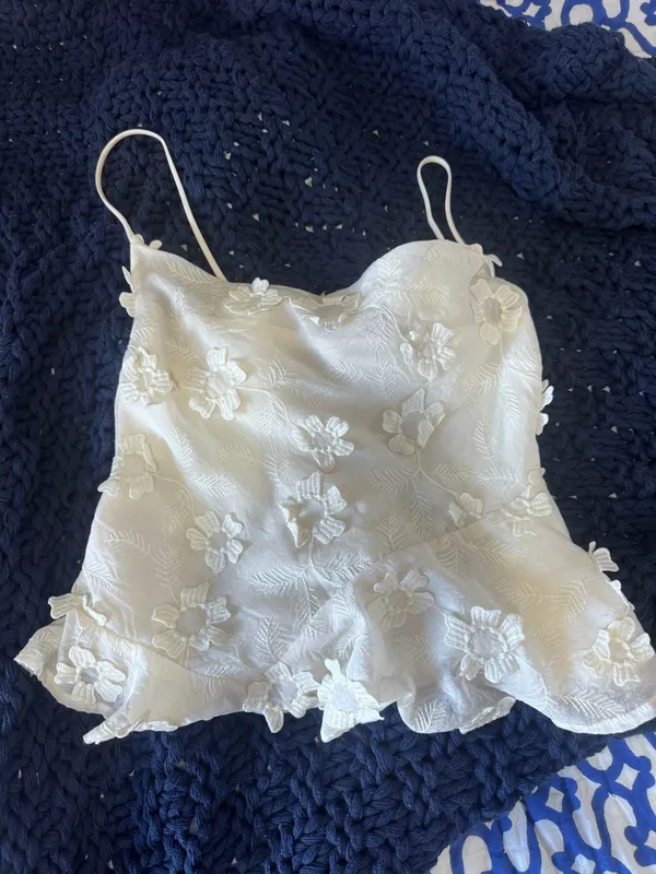 White ASTR top with flower detailing  - Image 3
