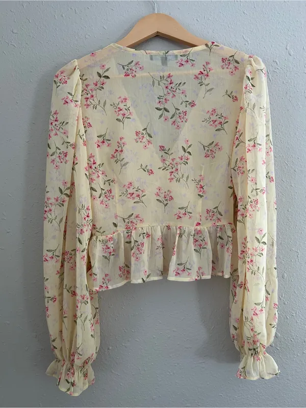 Lulu's Pale Yellow Floral V-Neck Ruffle Peplum Blouse Cropped Pastel Spring - Image 5