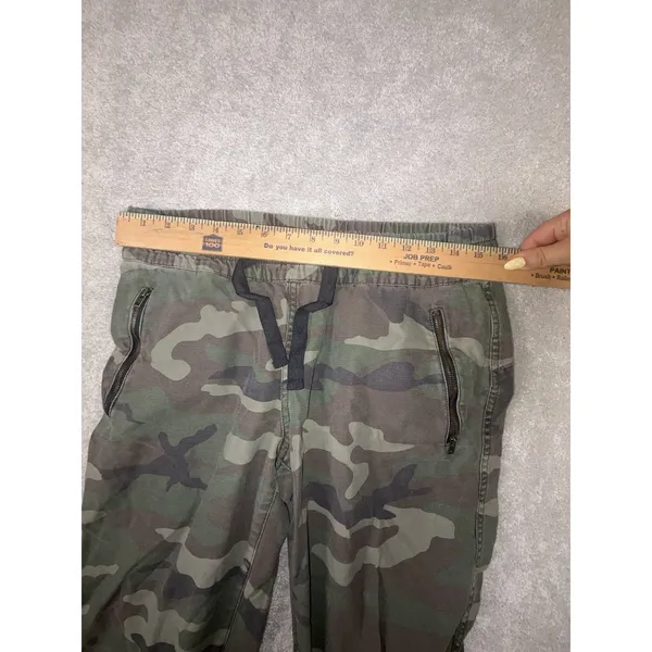 Aritzia TNA Alix Pant High-waisted Elastic Cuff Camo Joggers Size Medium - Image 8