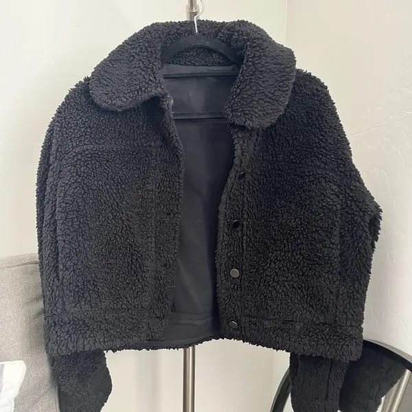 Lululemon Textured Fleece Button Jacket - Image 4